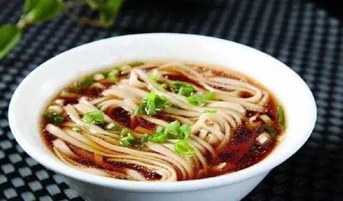 敬汉卿吃国产面条视频播放,敬汉卿的味蕾冒险之旅