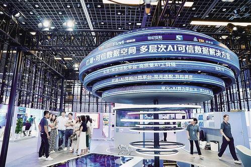 外媒看国产旗舰店视频,外媒视频揭秘惊艳细节