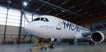 国产引擎飞机试飞视频