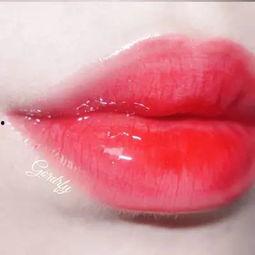 草莓视频国产口红平价